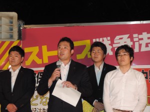 民主党の西沢けいた都議と森、檜山、山本中野区議会議員も参加